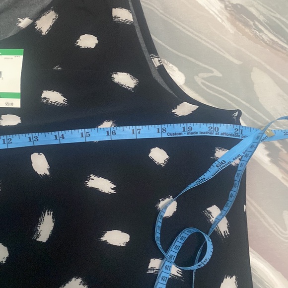 Anne Klein black asymmetrical neckline top with ivory spots. L. Lined front NWT - Picture 6 of 7